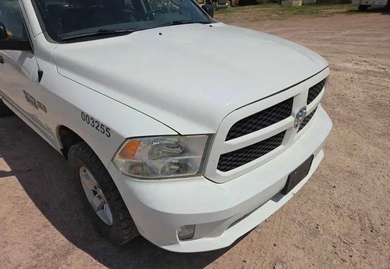 2017 RAM 1500 photo 10