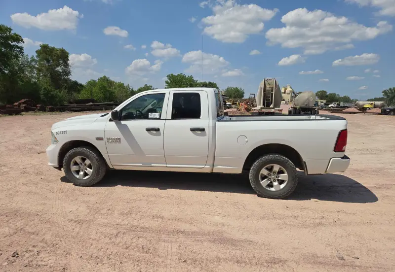 2017 RAM 1500 photo 8