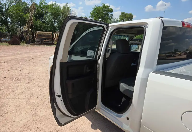 2017 RAM 1500 photo 51