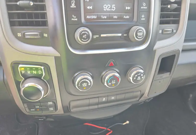 2017 RAM 1500 photo 34
