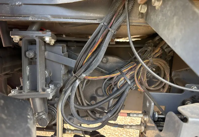 2012 Kubota M8560 photo 25