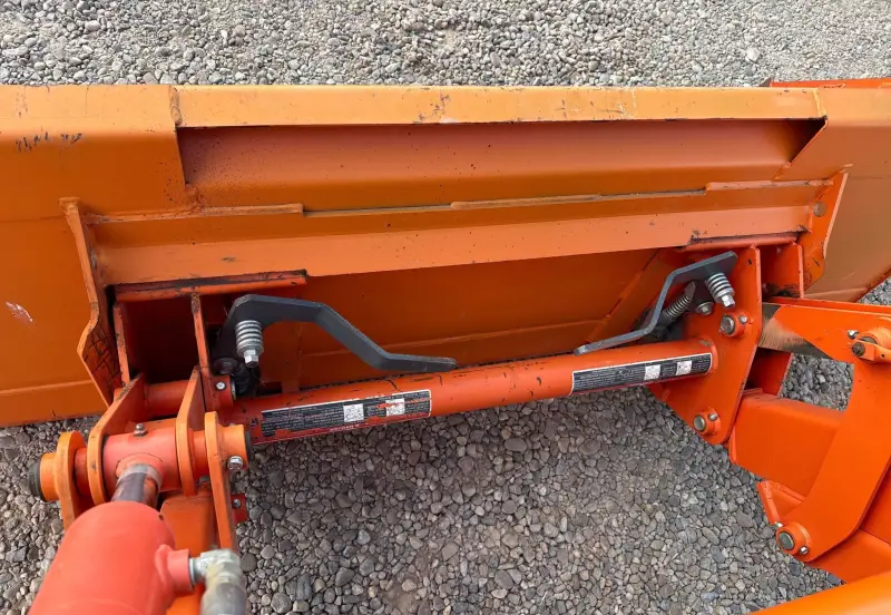 2012 Kubota M8560 photo 12