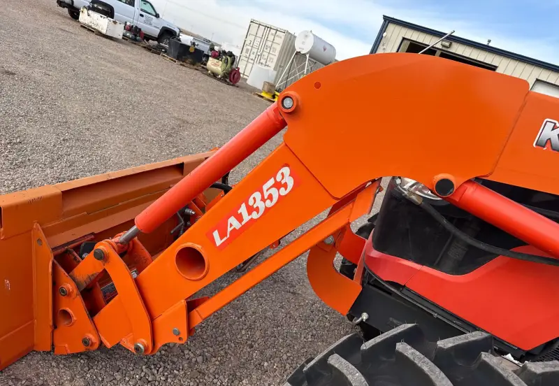 2012 Kubota M8560 photo 10