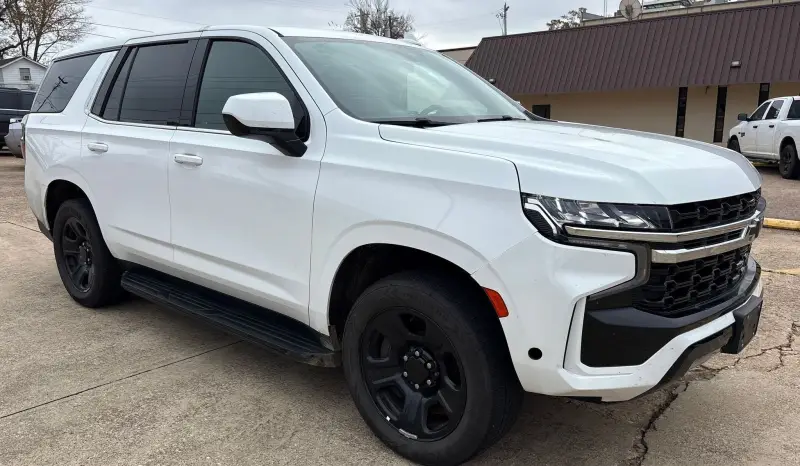 2021 Chevrolet Tahoe photo 3