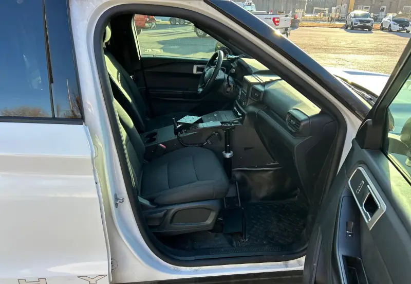 2020 Ford Explorer Police Interceptor photo 29