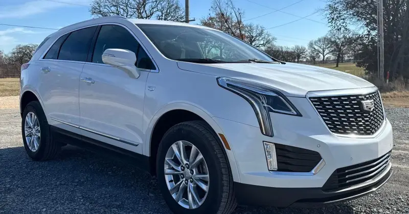 2020 Cadillac XT5 photo 3