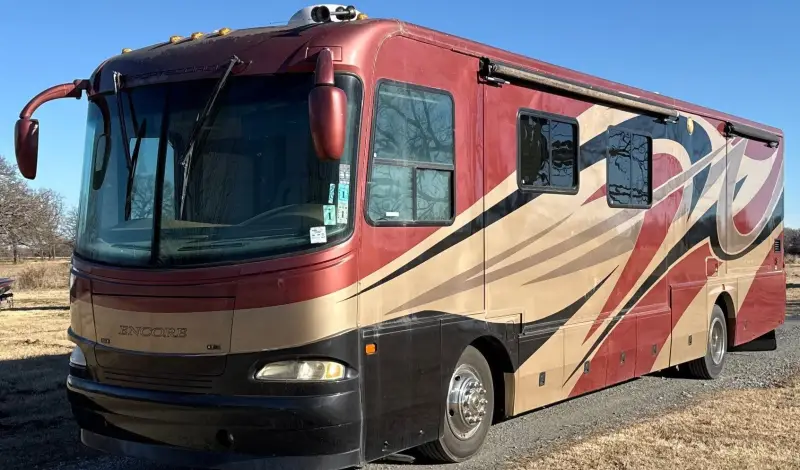 2005 Coachman Encore 380DS photo 1