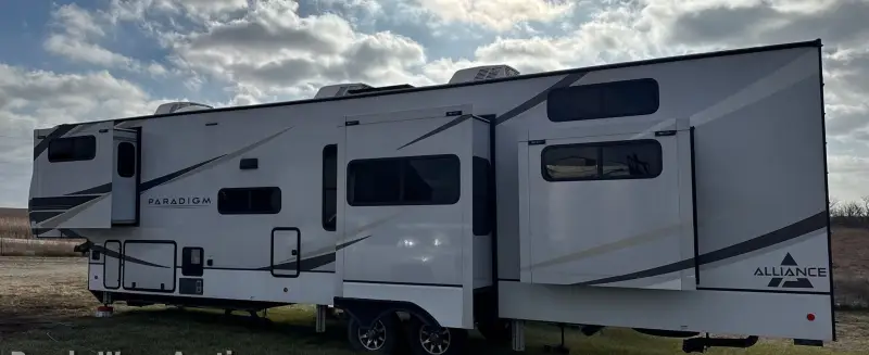 2023 Alliance Rv Paradigm photo 7