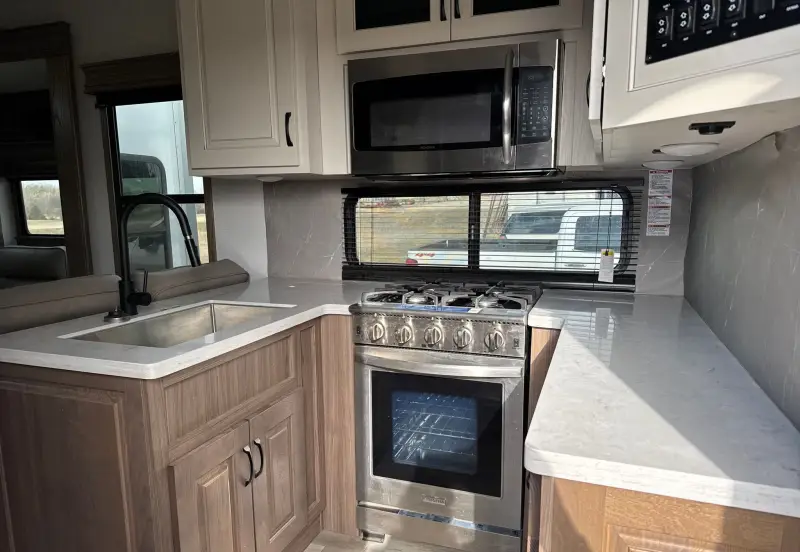 2023 Alliance Rv Paradigm photo 61