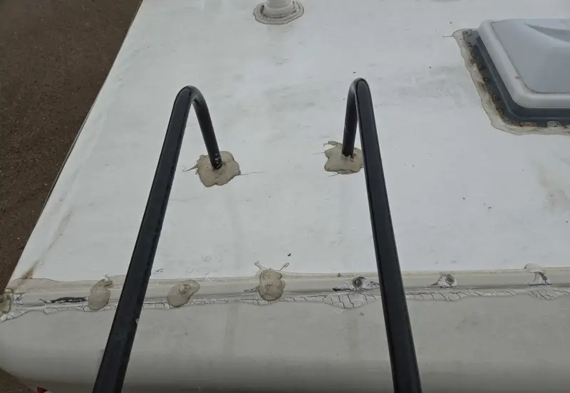 2017 Thor Motor Coach Stripped photo 50