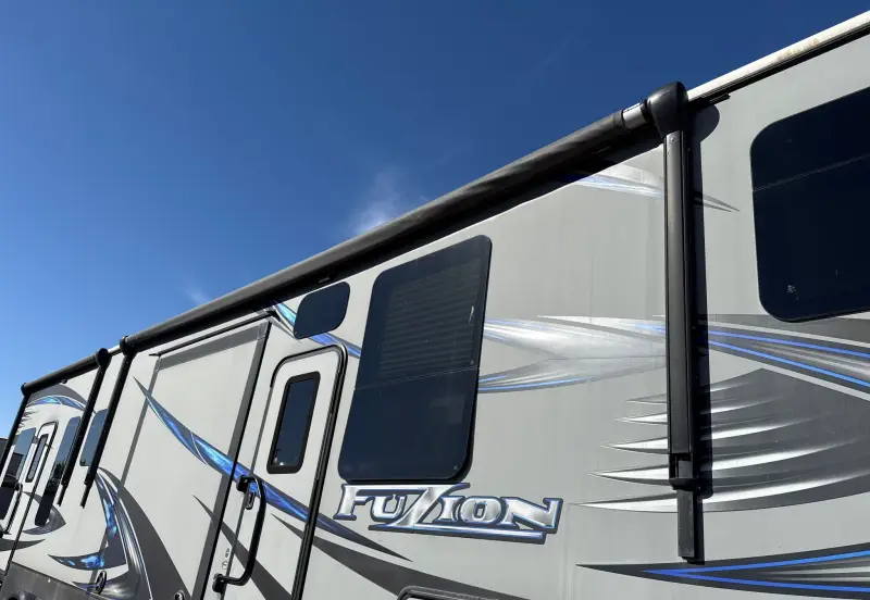2017 Keystone FZ42317 photo 29