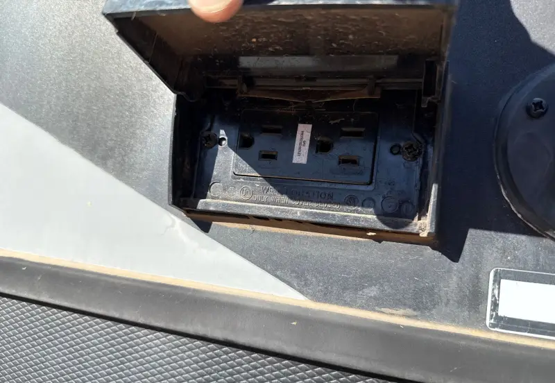 2017 Keystone FZ42317 photo 26