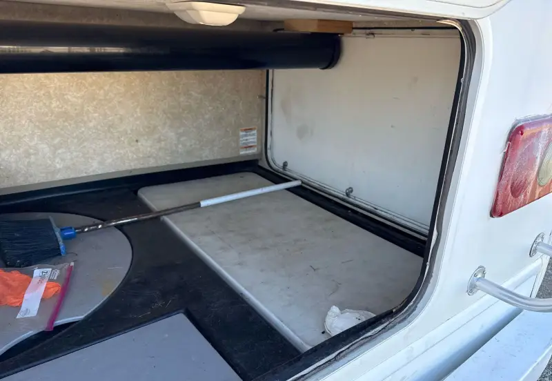 2008 Ford E450 Super Duty photo 14