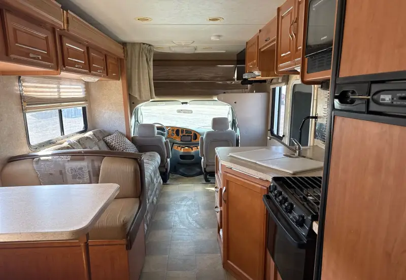 2008 Ford E450 Super Duty photo 110